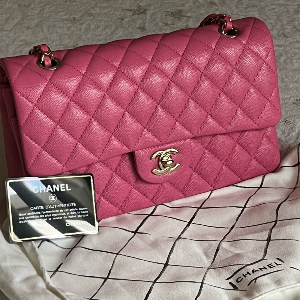 Chanel Classic Flap / Caviar Leather